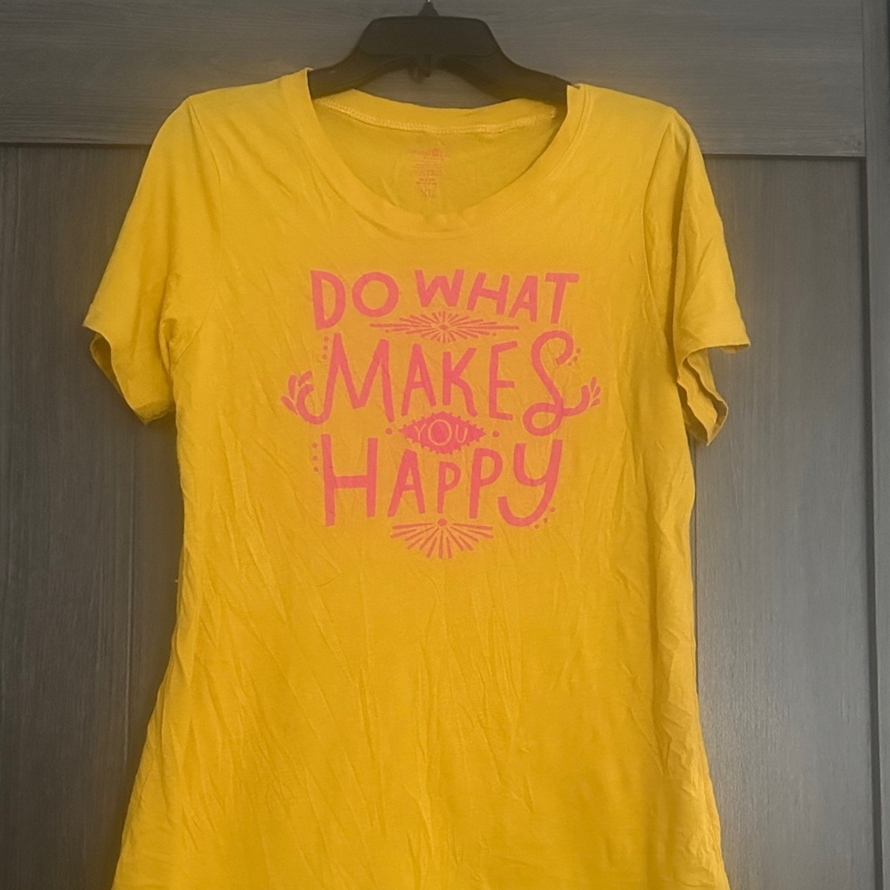 Euc Natural Life Graphic Tee - 'Do What Makes You Happy' size xl